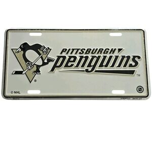 🆕️ *NWT* PITTSBURGH PENGUINS METAL LICENSE PLATE COVER GIFT HOCKEY FANS -SEALED